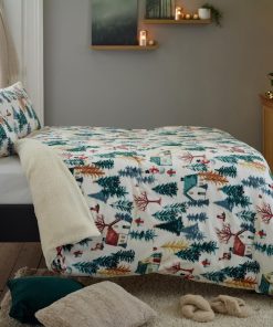 Alternative view of Animal Fleece Christmas Duvet Cover Set