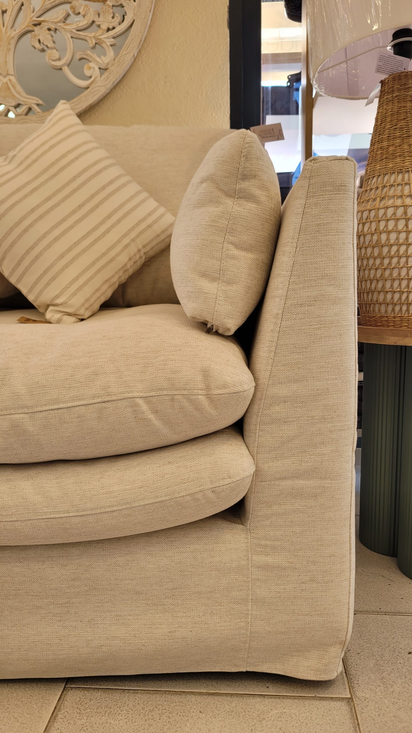 Aranjuez Modular Sofa Collection - Image 3