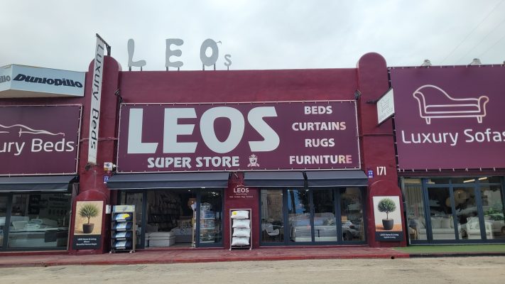 leos store altea exterior