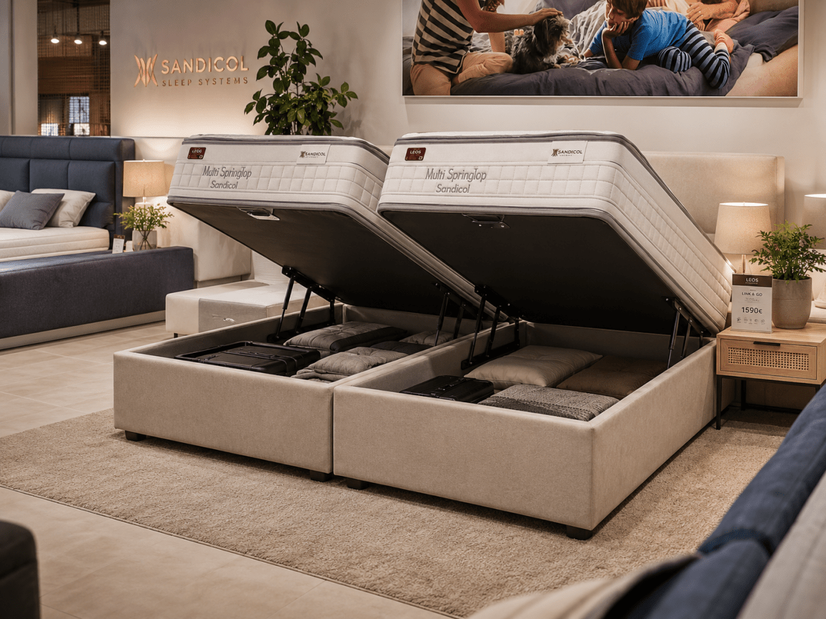 2 storage beds in a shop
